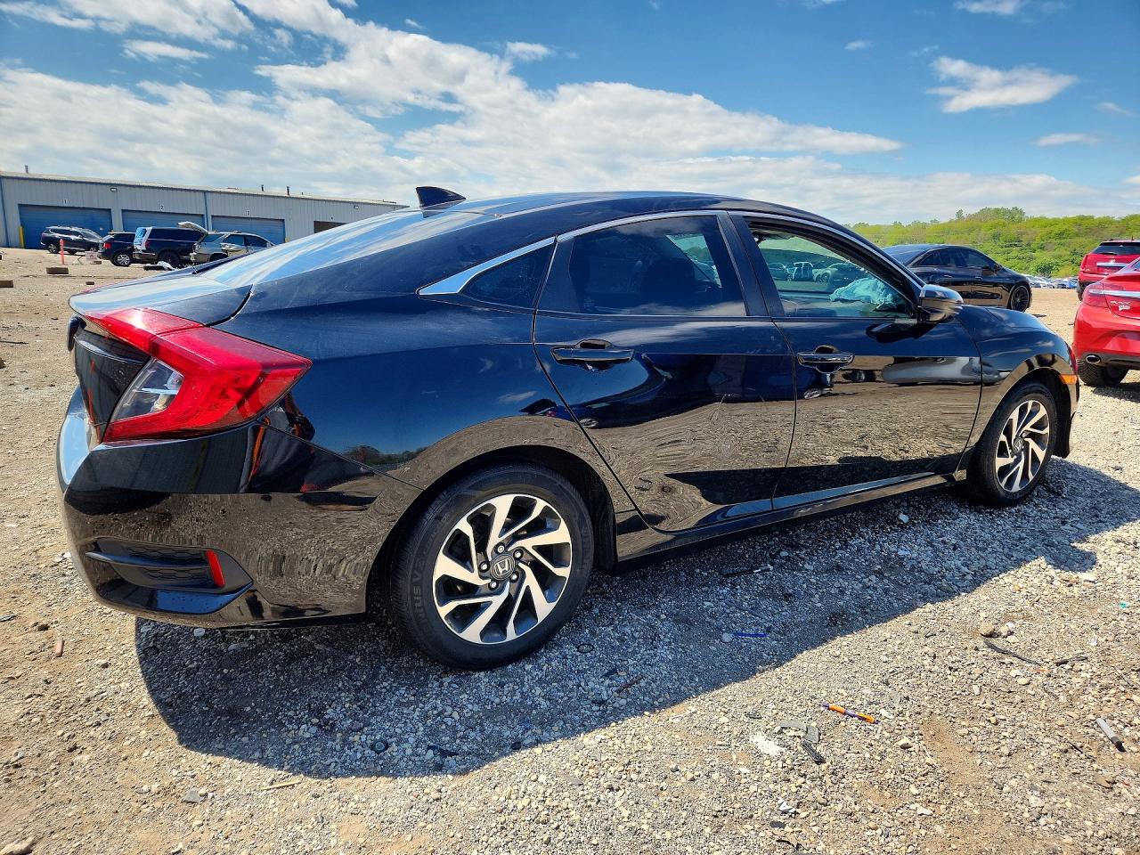 2017 HONDA CIVIC EX photo 5