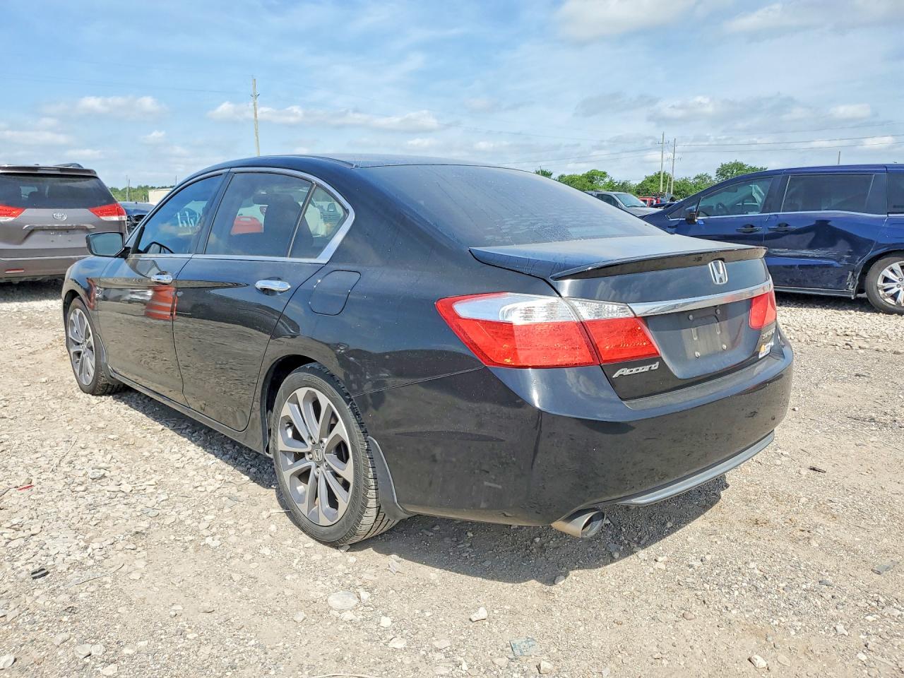2013 HONDA ACCORD SPORT photo 2