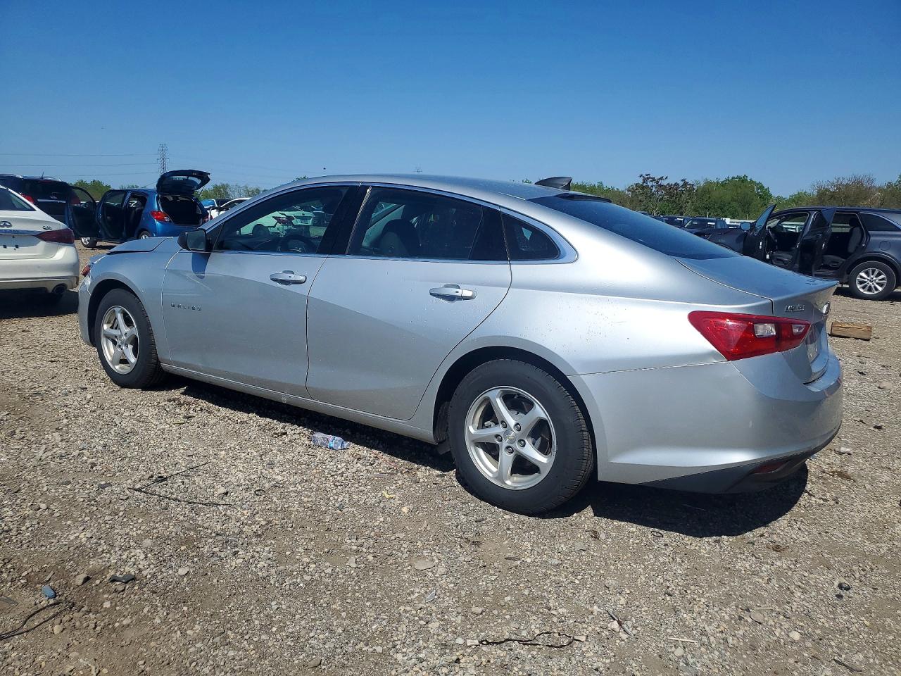 2017 CHEVROLET MALIBU LS photo 3