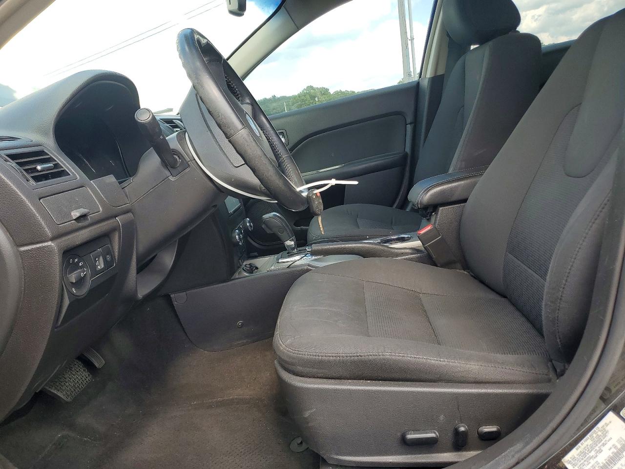 2011 FORD FUSION SEL photo 19