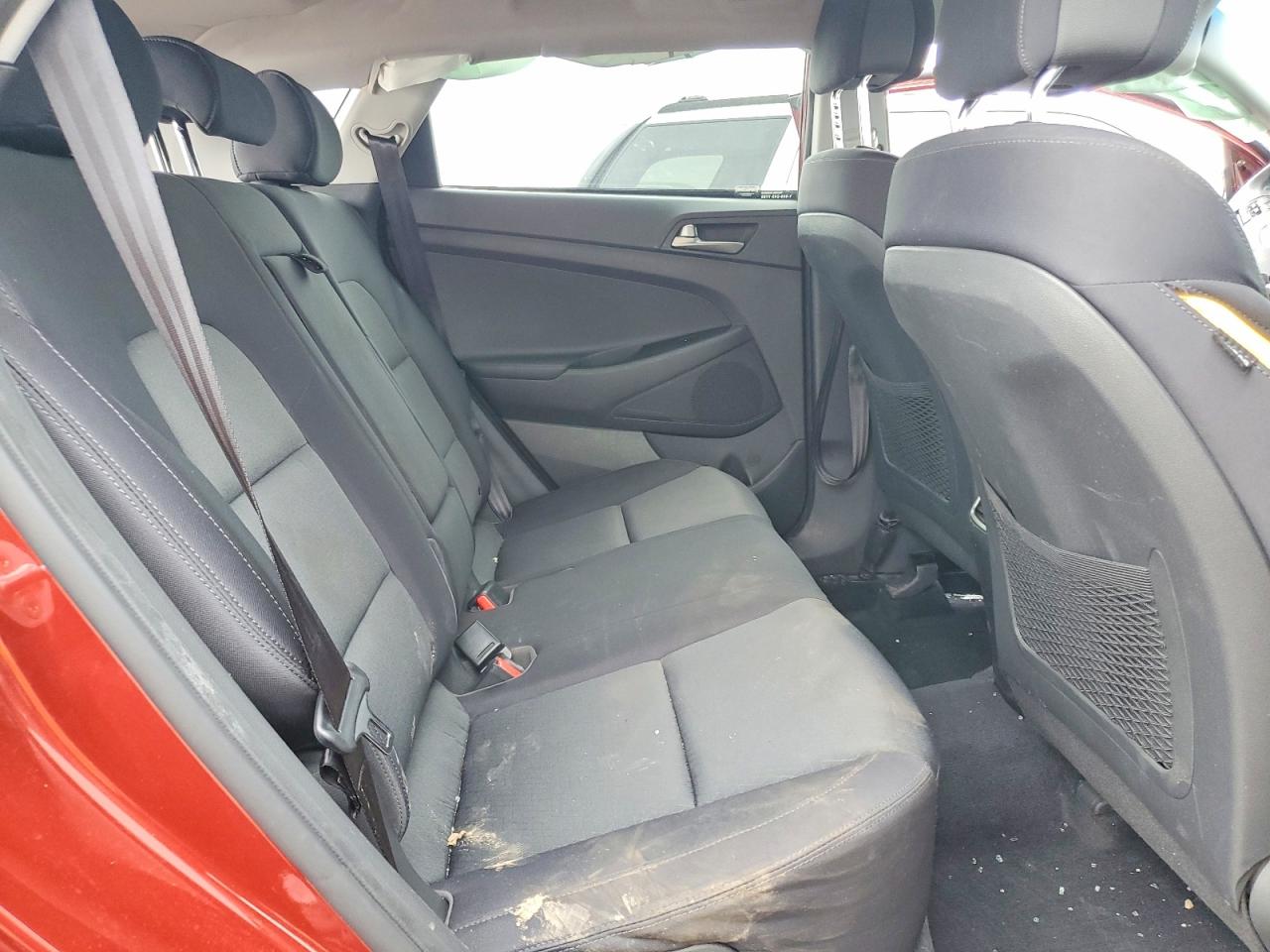 2018 HYUNDAI TUCSON VALUE photo 28