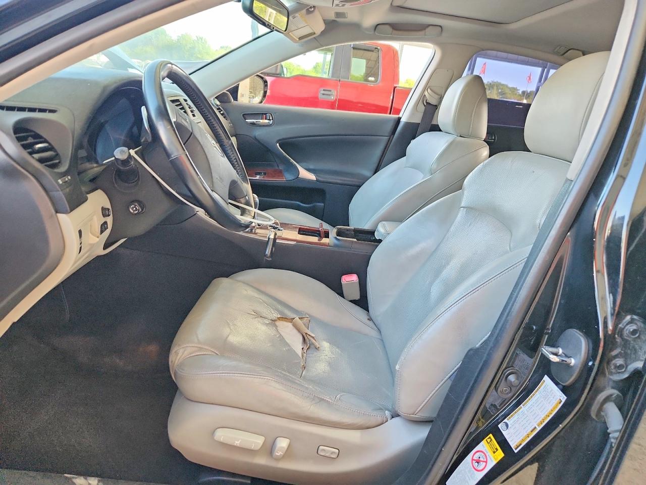 2008 LEXUS IS 250 photo 7