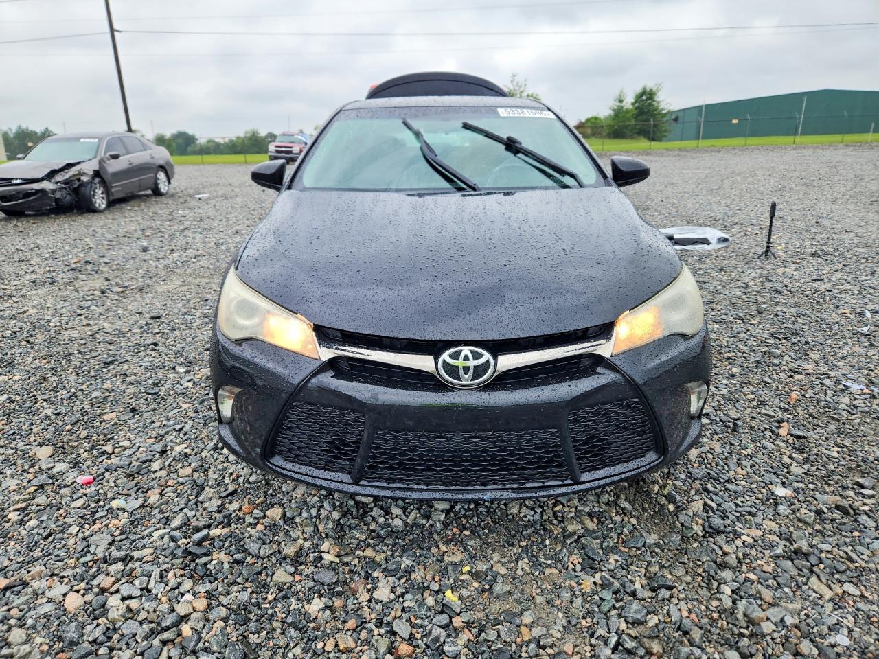 2017 TOYOTA CAMRY SE photo 9