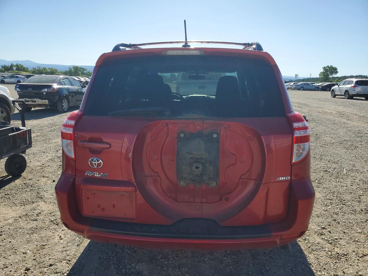 2012 TOYOTA RAV4 BASE photo 6