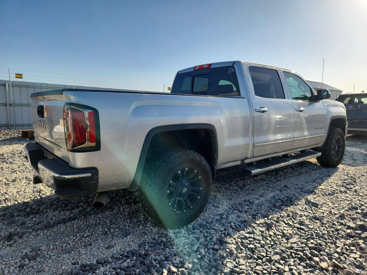 2017 GMC SIERRA K1500 SLT photo 5