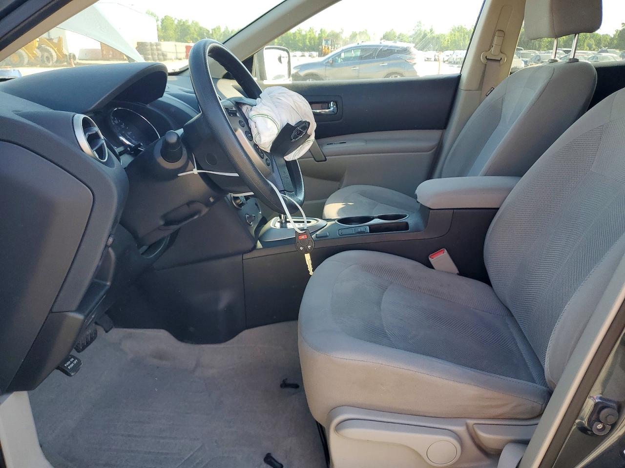 2015 NISSAN ROGUE SELECT S photo 13