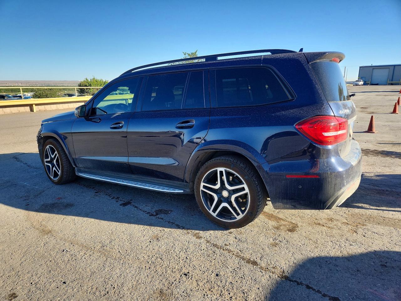 2017 MERCEDES-BENZ GLS 550 4MATIC photo 3