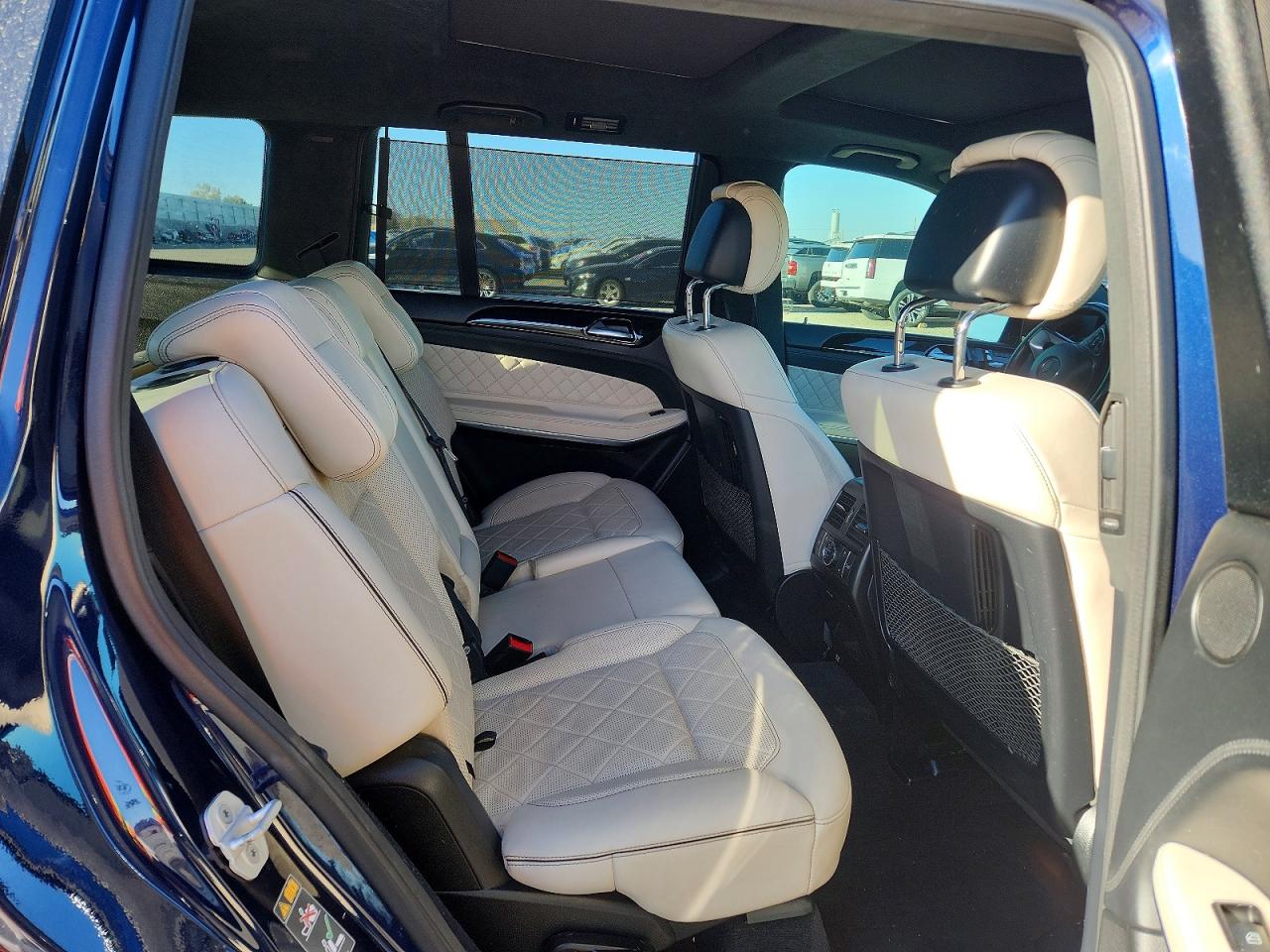 2017 MERCEDES-BENZ GLS 550 4MATIC photo 21