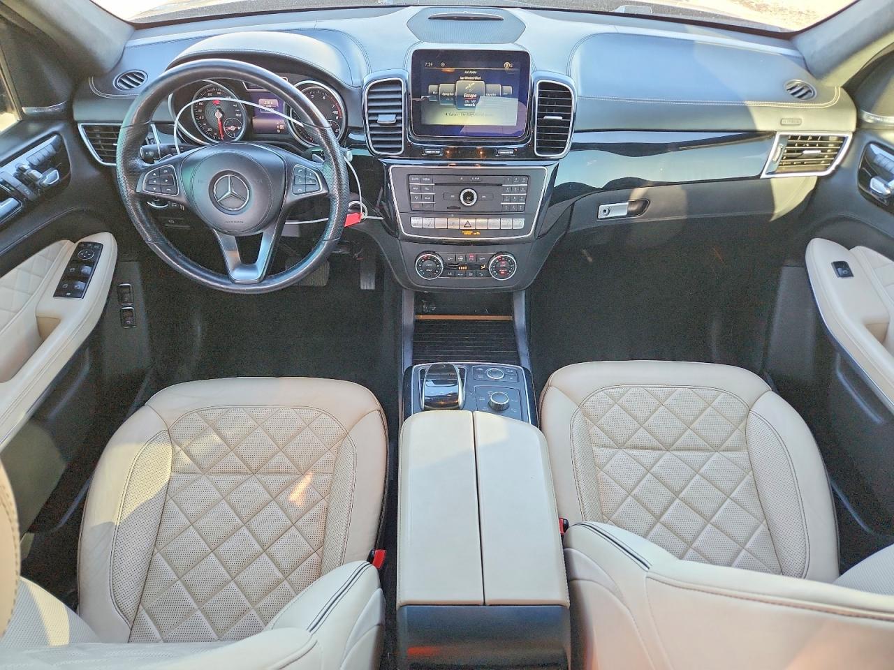 2017 MERCEDES-BENZ GLS 550 4MATIC photo 15