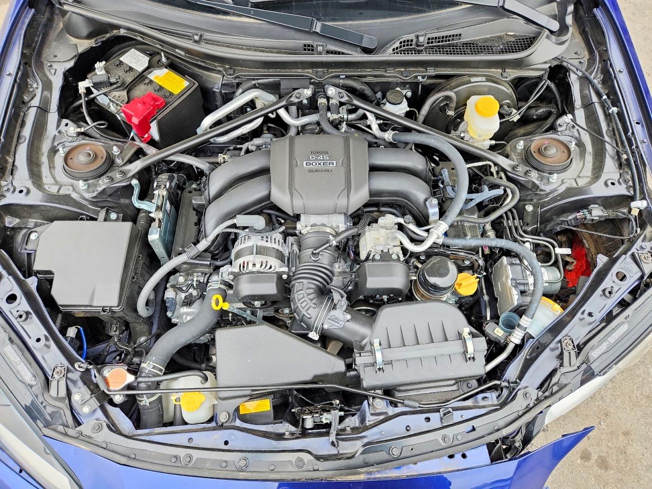 2025 TOYOTA GR 86 PREMIUM photo 31