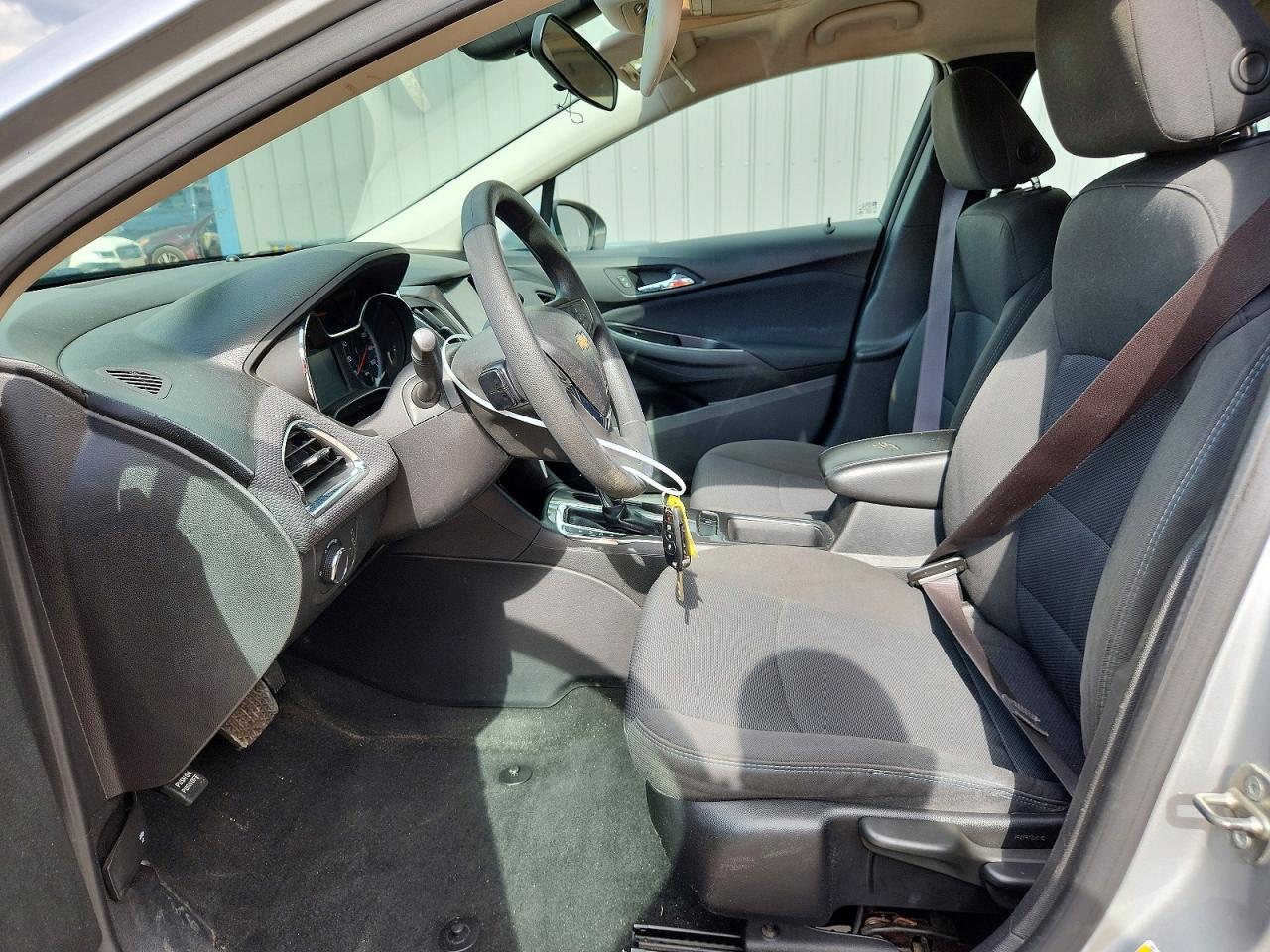 2017 CHEVROLET CRUZE LT photo 13