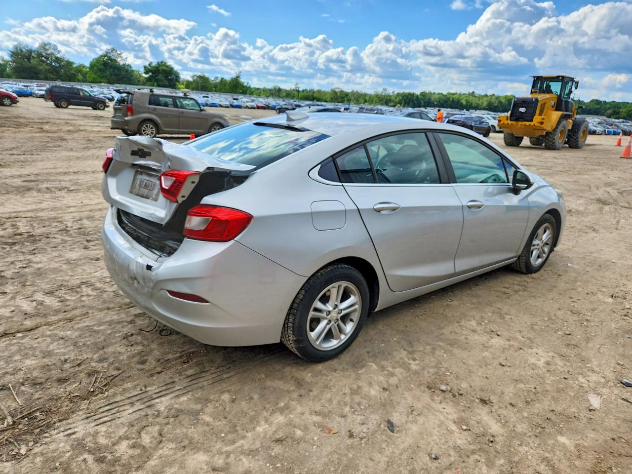 2017 CHEVROLET CRUZE LT photo 5