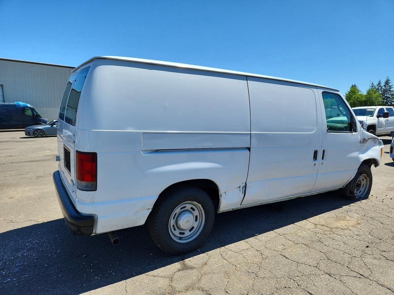 2005 FORD ECONOLINE E150 VAN photo 7