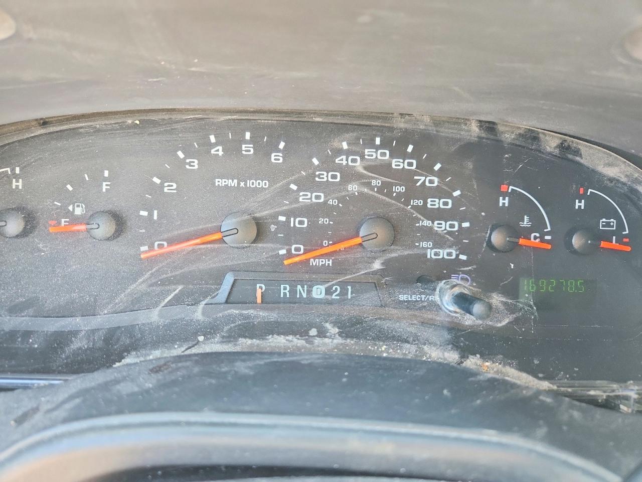 2005 FORD ECONOLINE E150 VAN photo 25