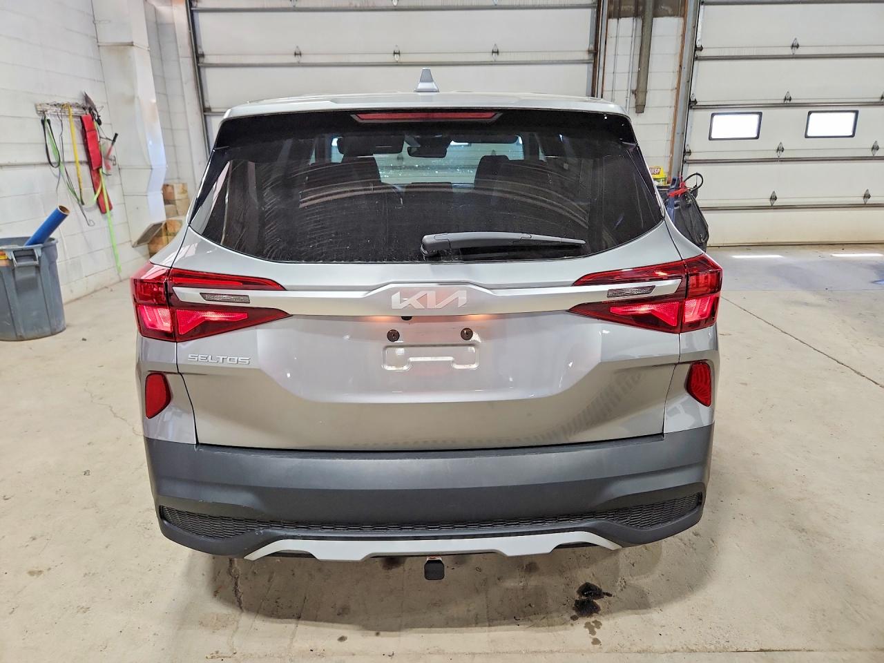 2023 KIA SELTOS LX photo 16