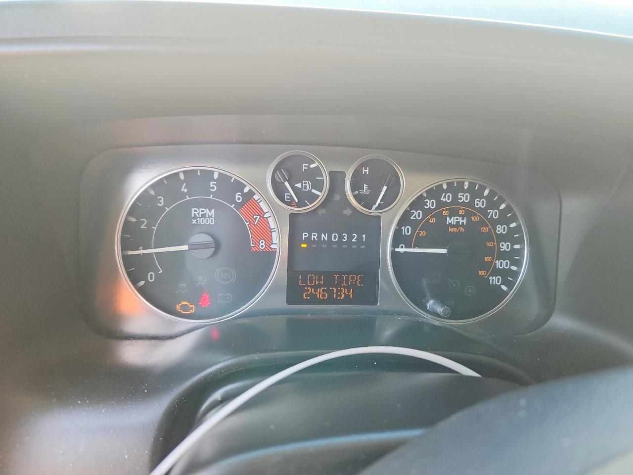 2008 HUMMER H3 photo 25
