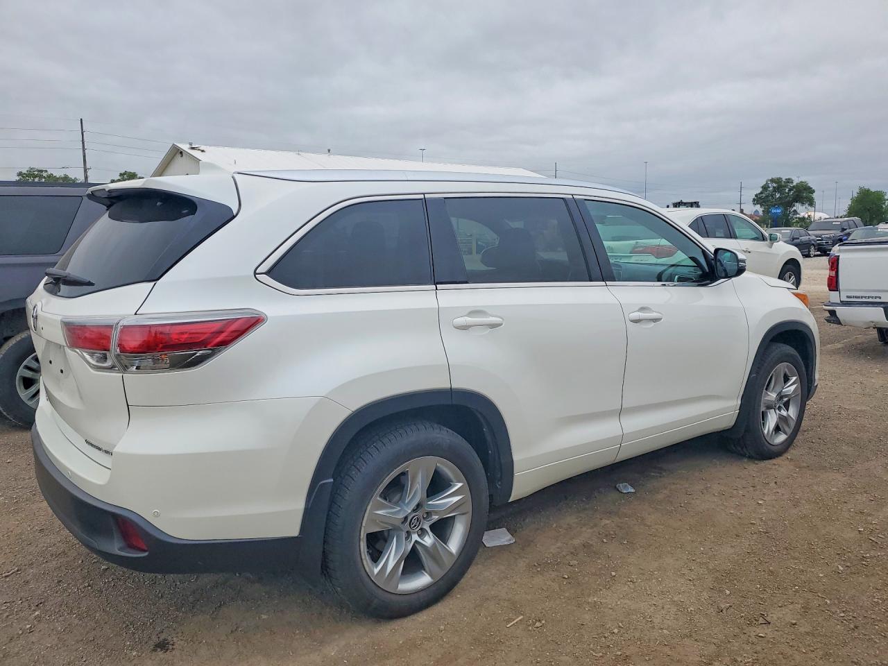 2016 TOYOTA HIGHLANDER LIMITED photo 5