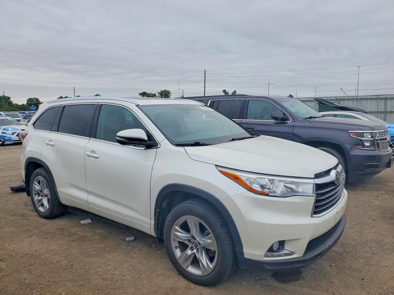 2016 TOYOTA HIGHLANDER LIMITED photo 7