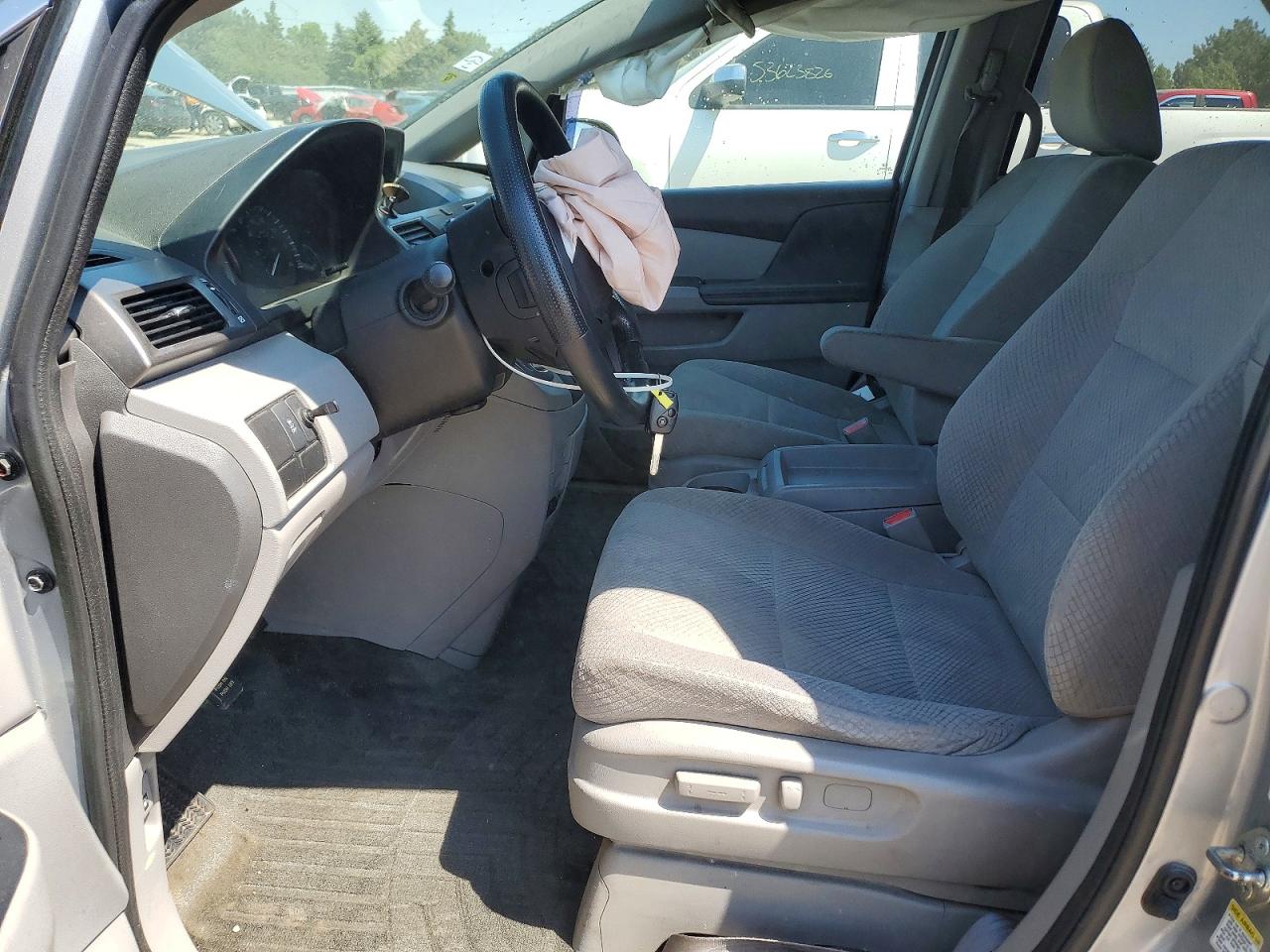2016 HONDA ODYSSEY LX photo 19