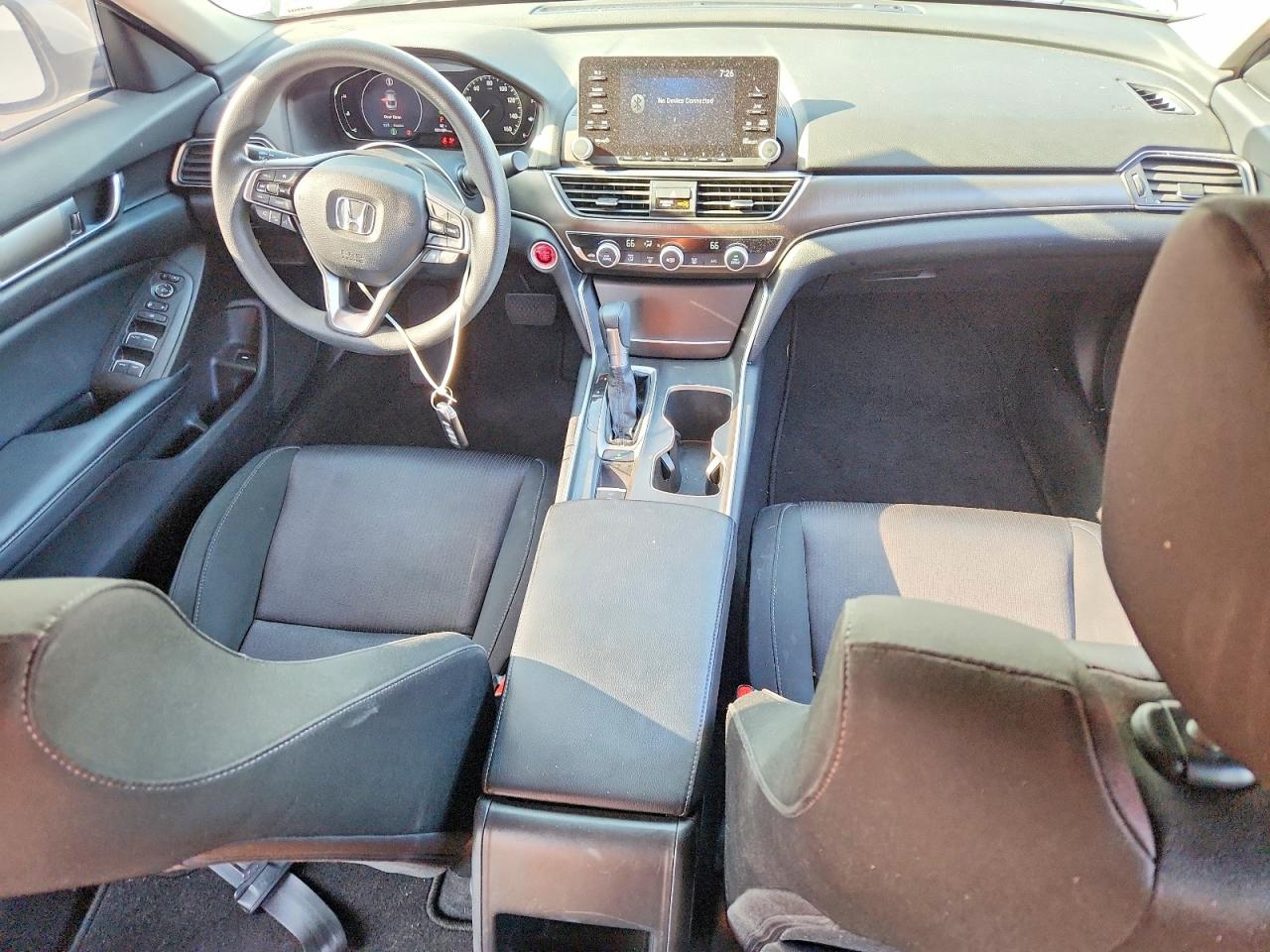 2018 HONDA ACCORD LX photo 8