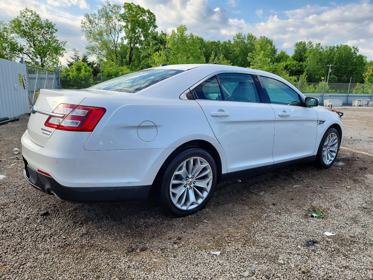 2014 FORD TAURUS LIMITED photo 5