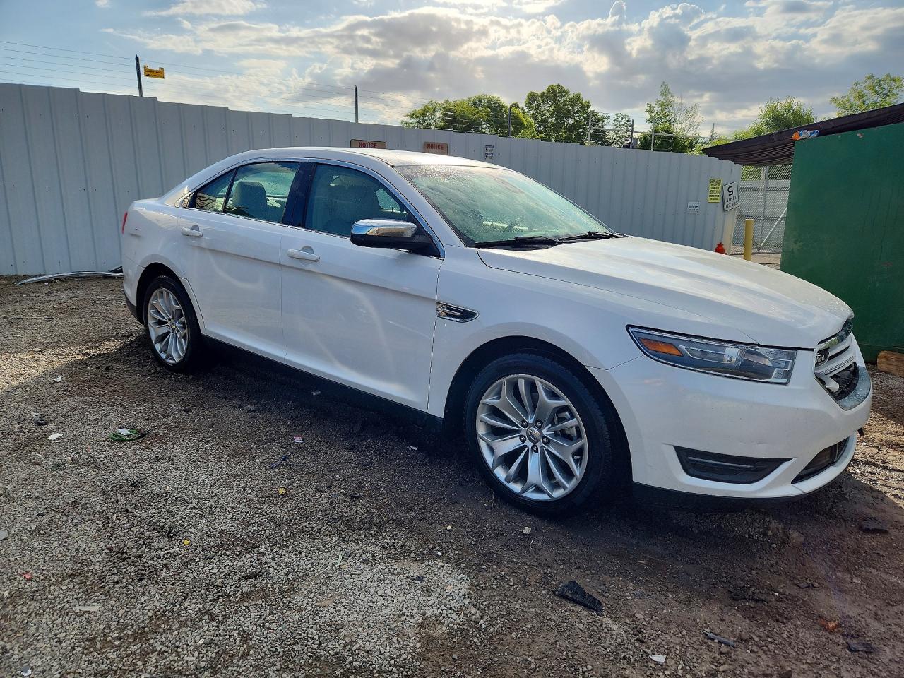 2014 FORD TAURUS LIMITED photo 7