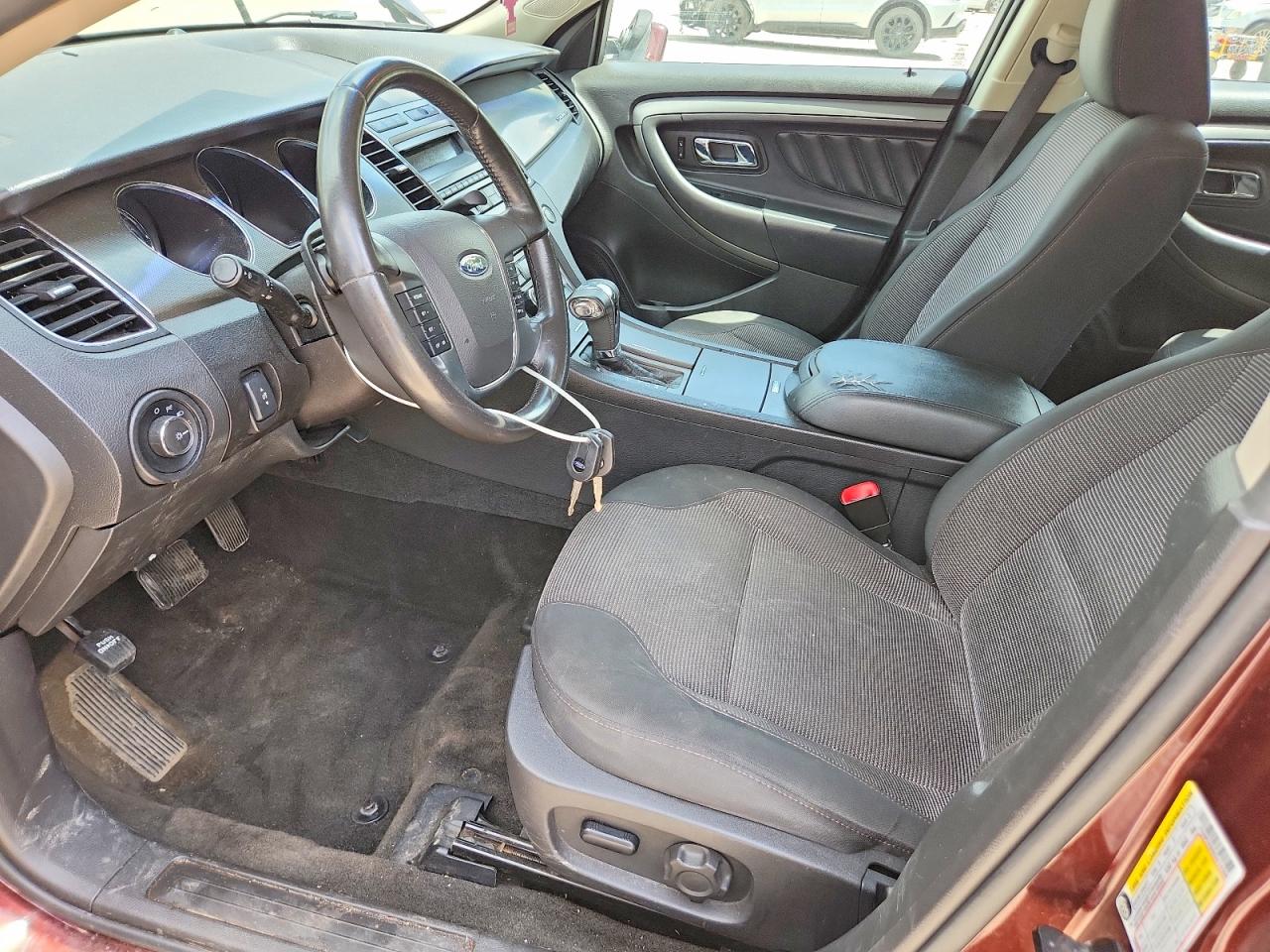 2012 FORD TAURUS SEL photo 13