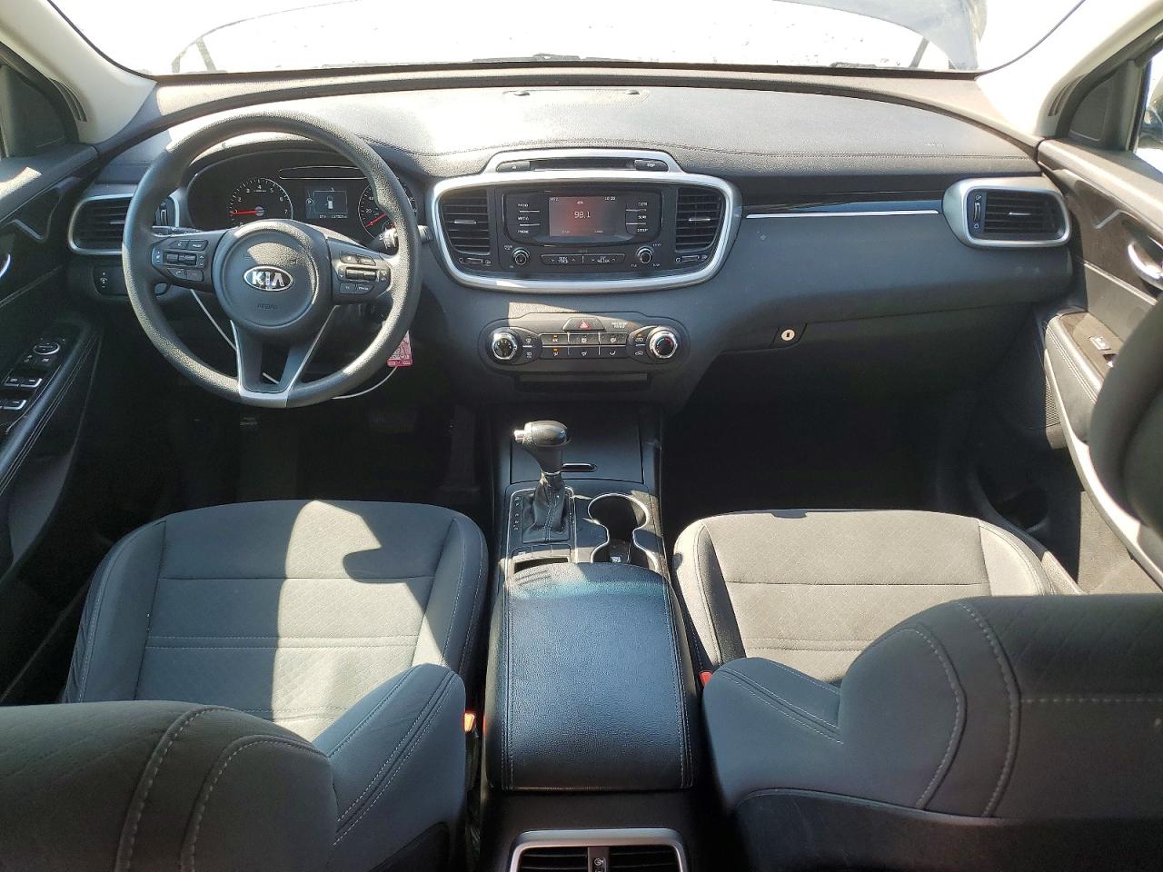 2017 KIA SORENTO LX V6 photo 15