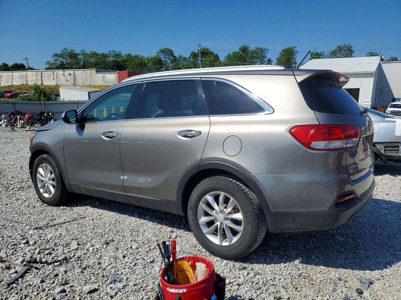2017 KIA SORENTO LX V6 photo 3