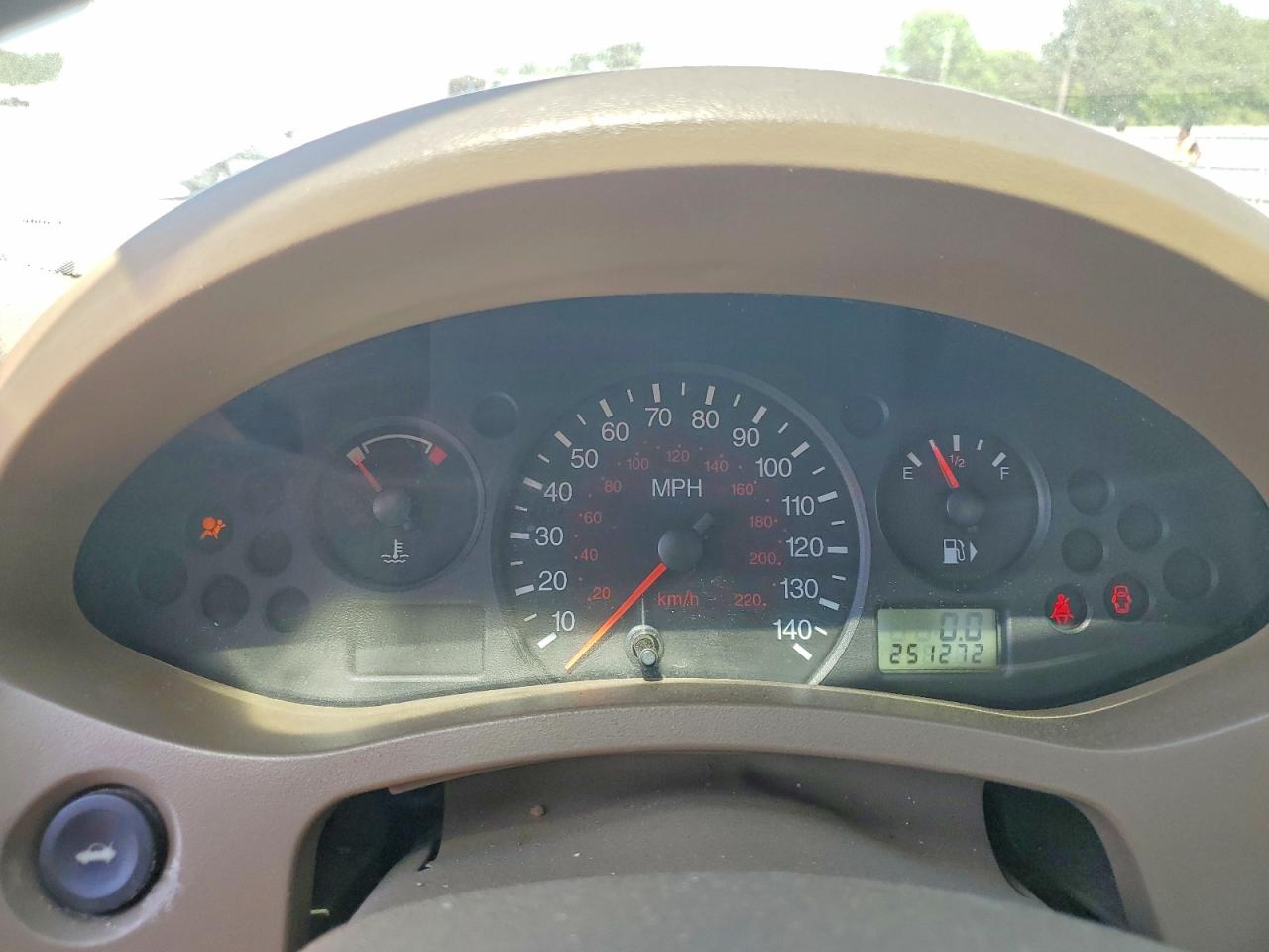 2005 FORD FOCUS ZX4 photo 9