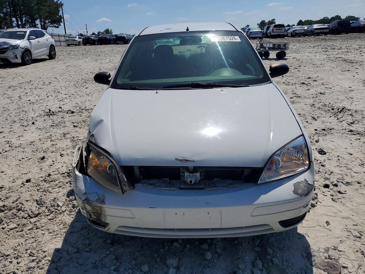 2005 FORD FOCUS ZX4 photo 5