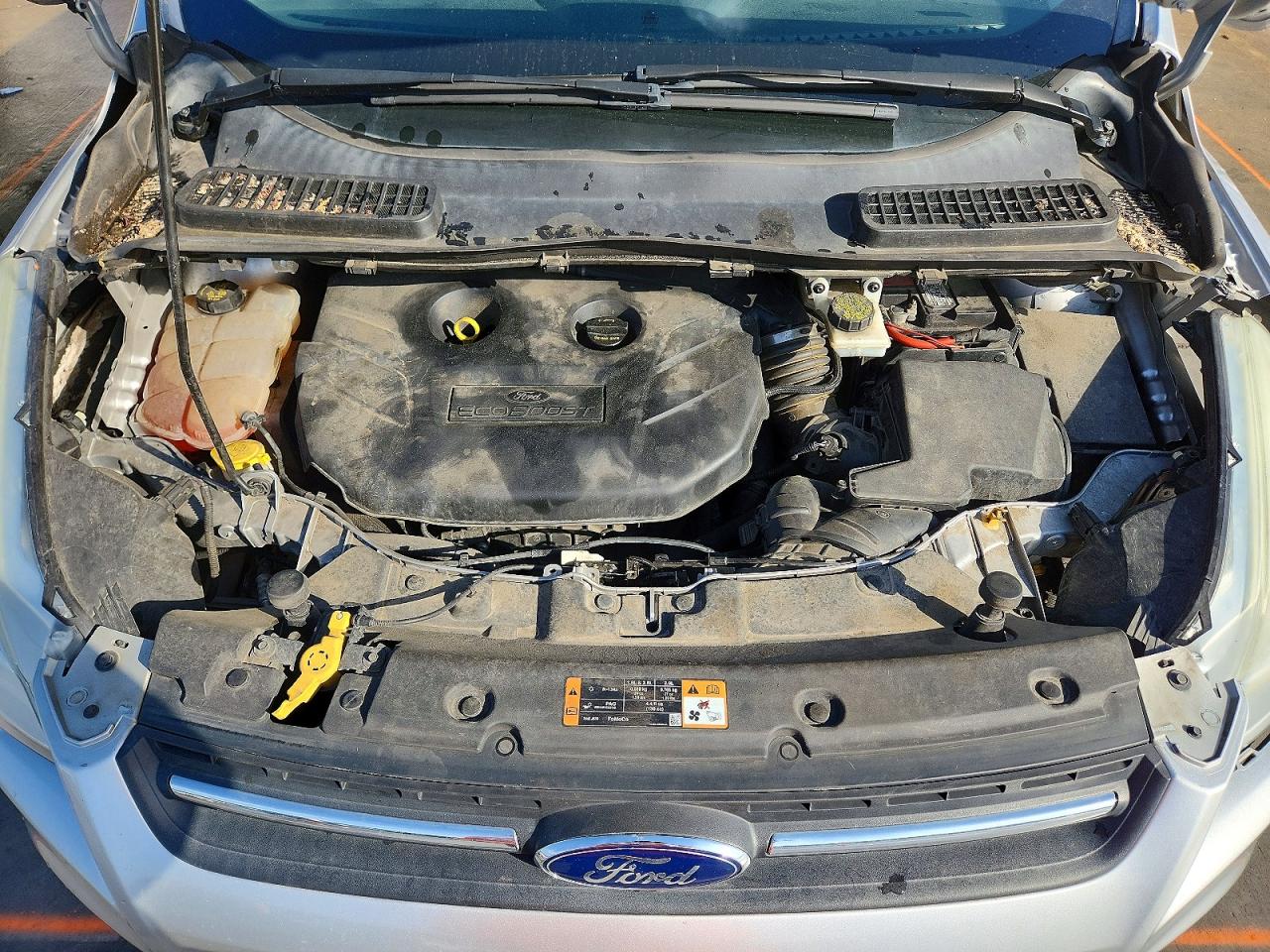 2015 FORD ESCAPE SE photo 23