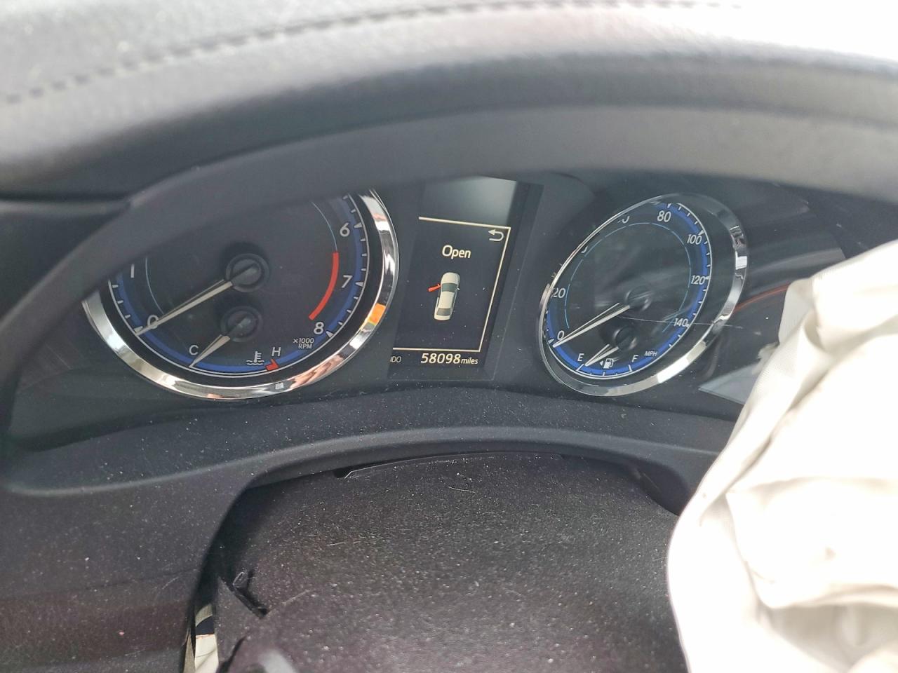 2018 TOYOTA COROLLA SE photo 17