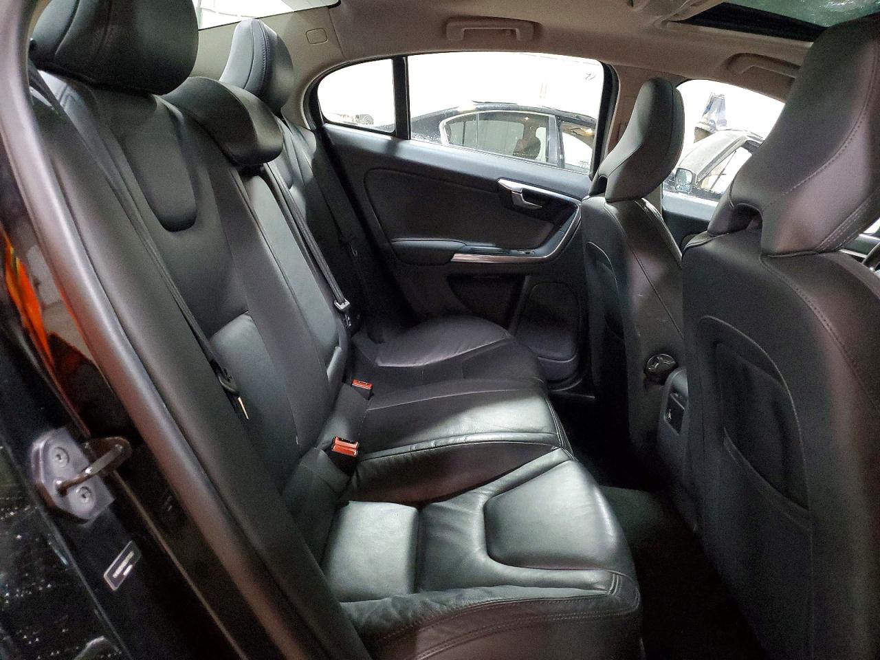 2013 VOLVO S60 T5 photo 19