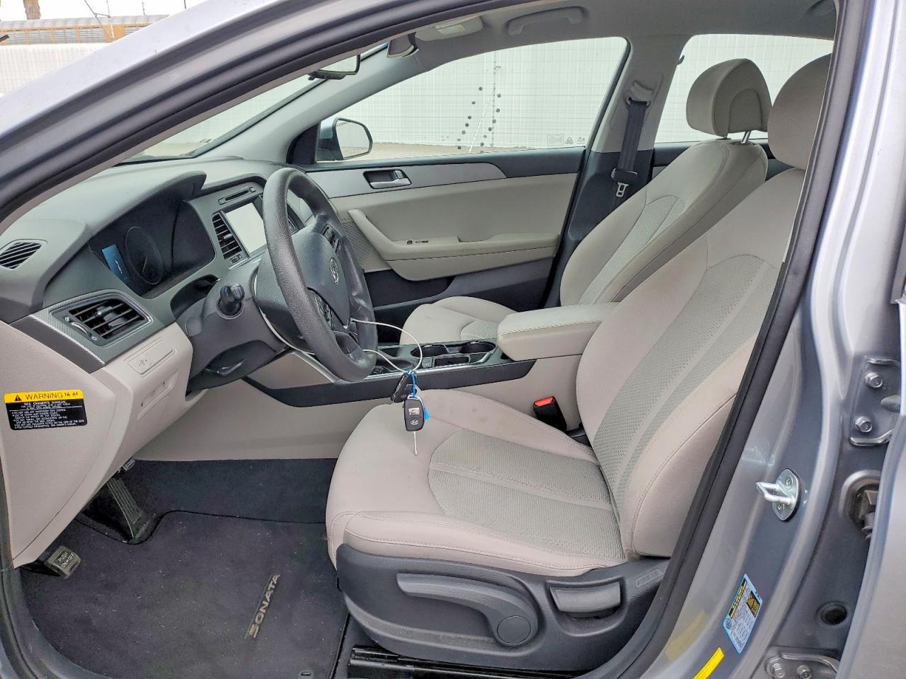 2016 HYUNDAI SONATA SE photo 13