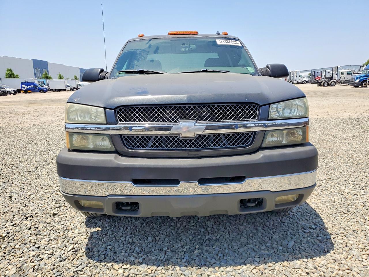 2004 CHEVROLET SILVERADO photo 5