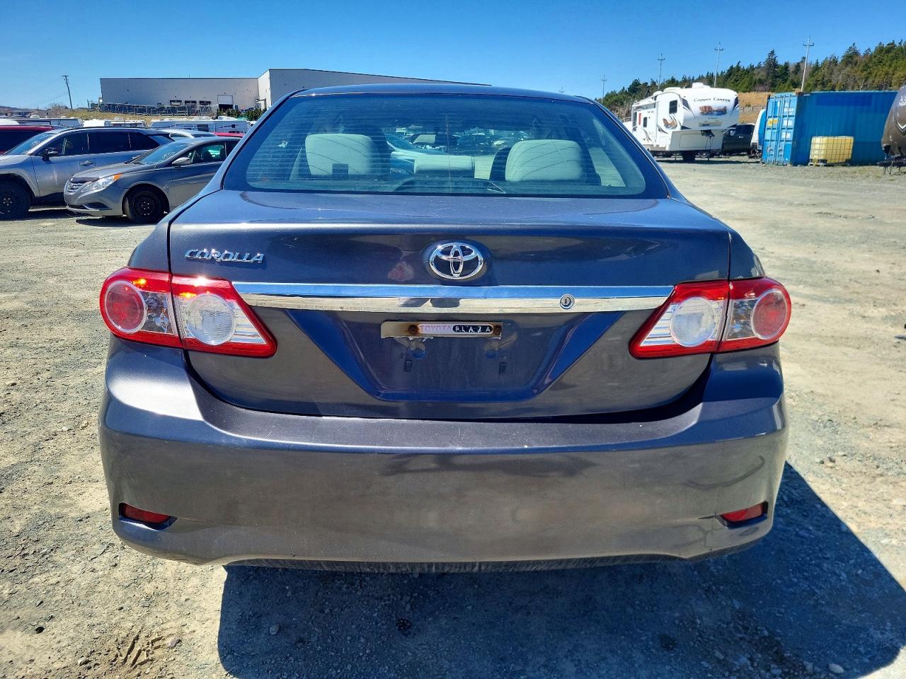 2013 TOYOTA COROLLA L photo 16