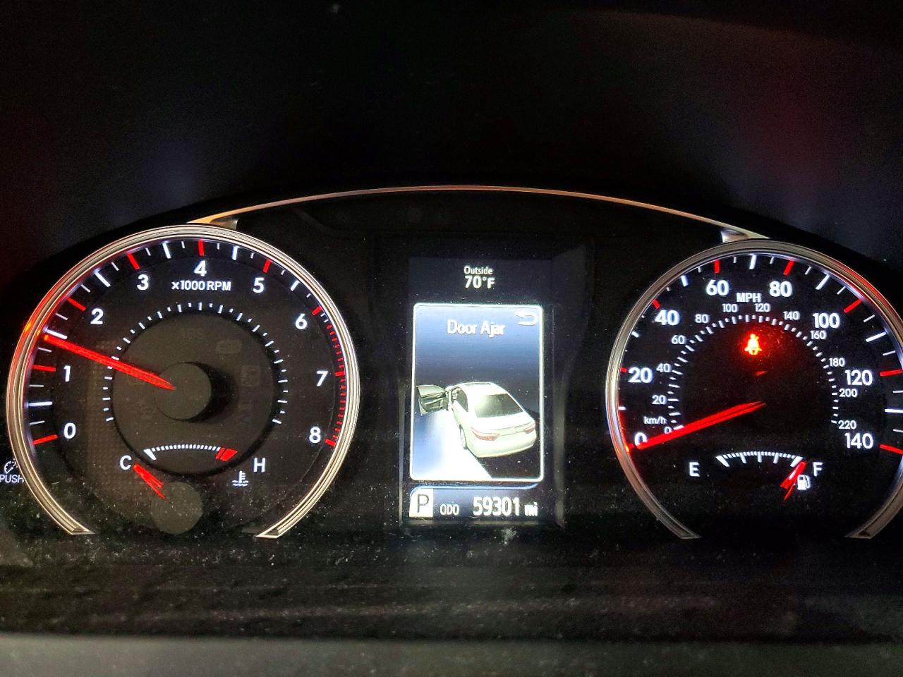 2017 TOYOTA CAMRY SE photo 17
