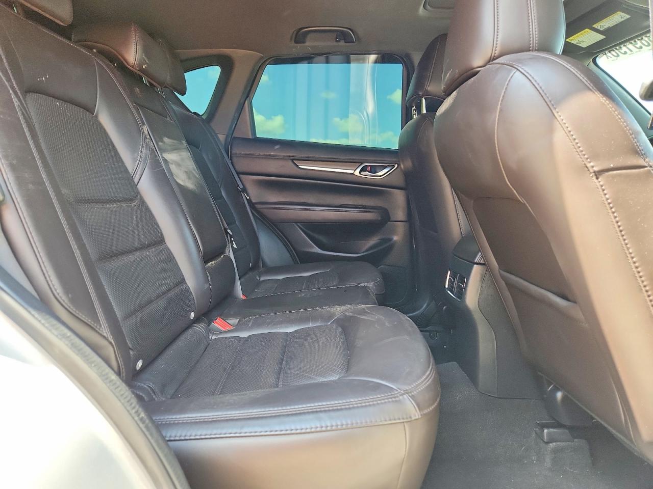 2021 MAZDA CX-5 SIGNATURE photo 31