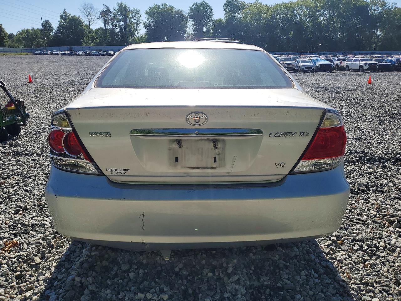 2005 TOYOTA CAMRY XLE V6 photo 16