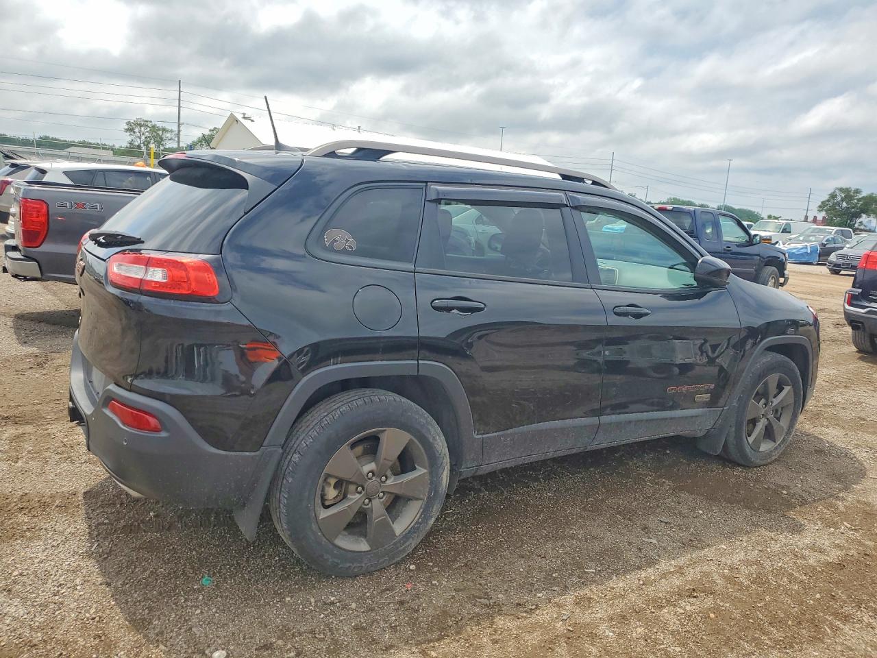 2017 JEEP CHEROKEE LATITUDE photo 7