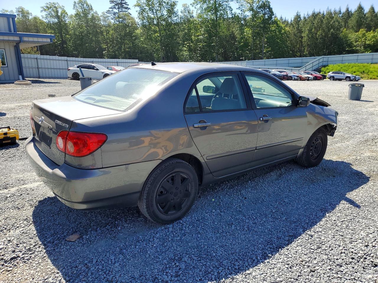 2005 TOYOTA COROLLA LE photo 3