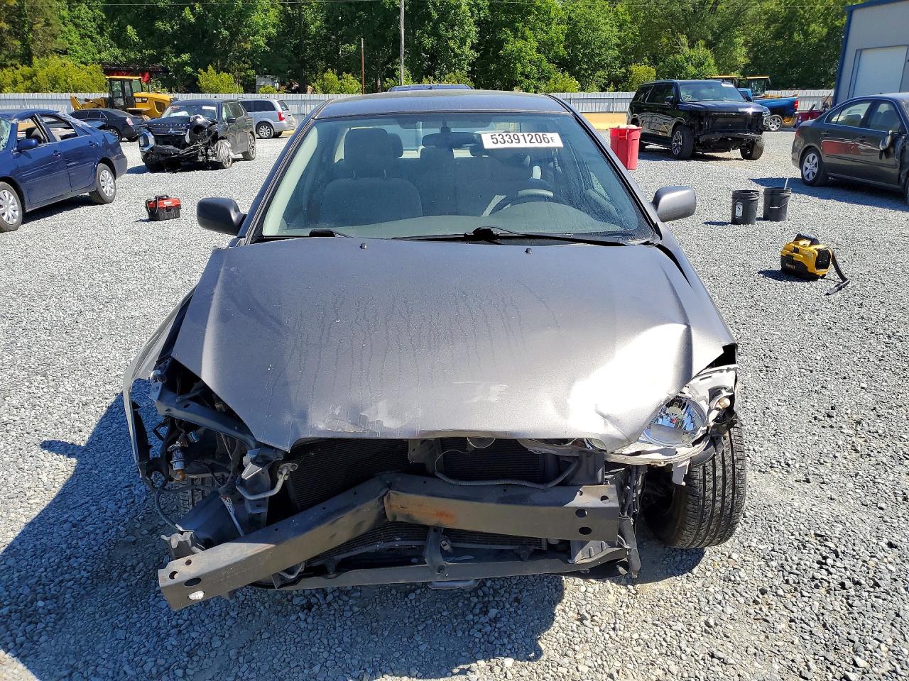 2005 TOYOTA COROLLA LE photo 5