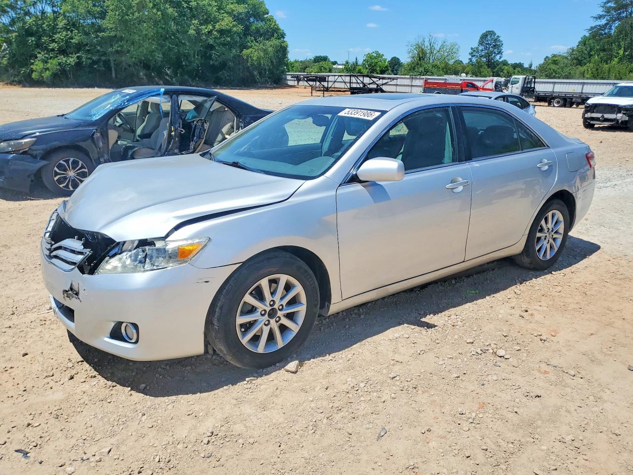 2011 TOYOTA CAMRY