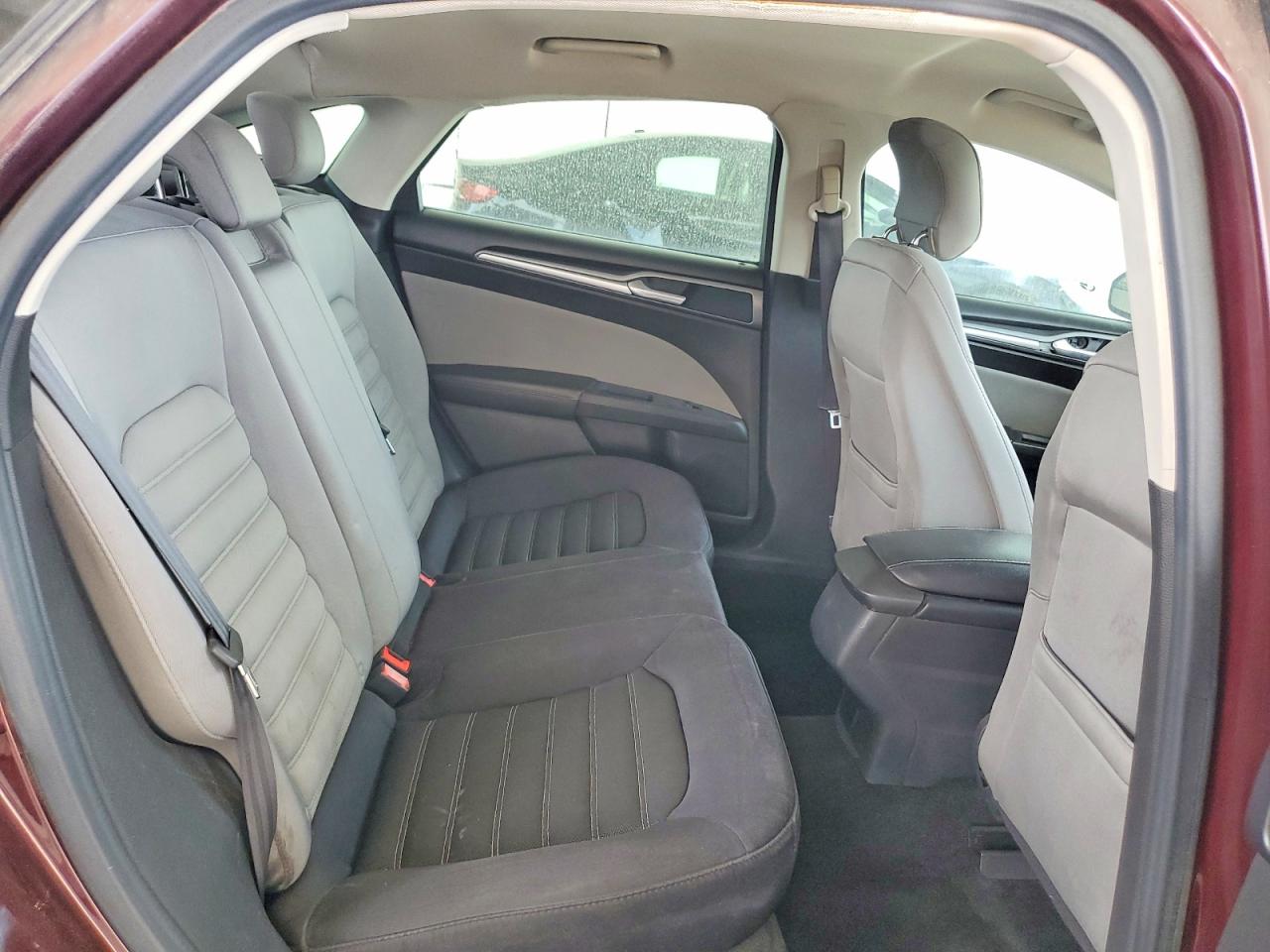 2013 FORD FUSION S photo 28