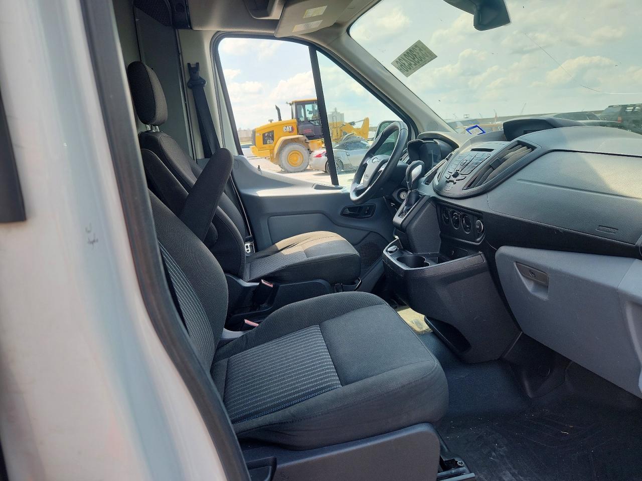 2018 FORD TRANSIT 250 DELIVERY VAN photo 21