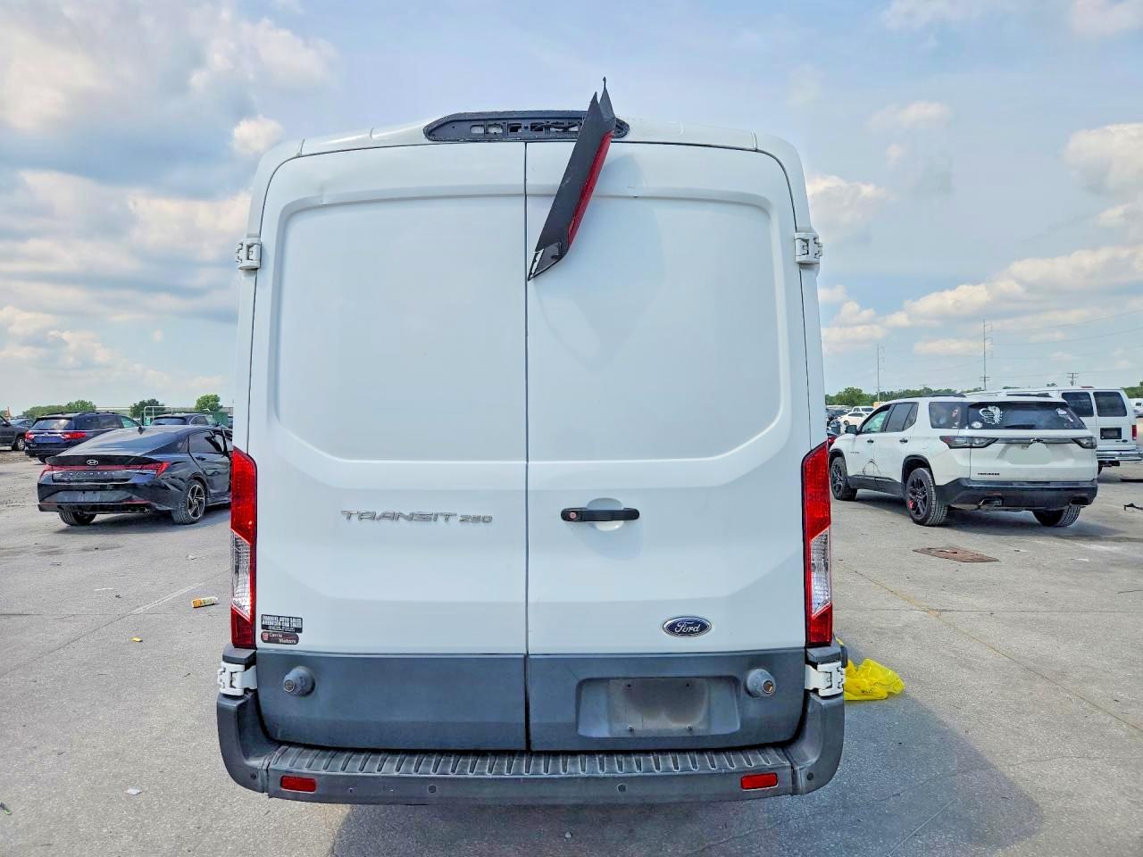 2018 FORD TRANSIT 250 DELIVERY VAN photo 11