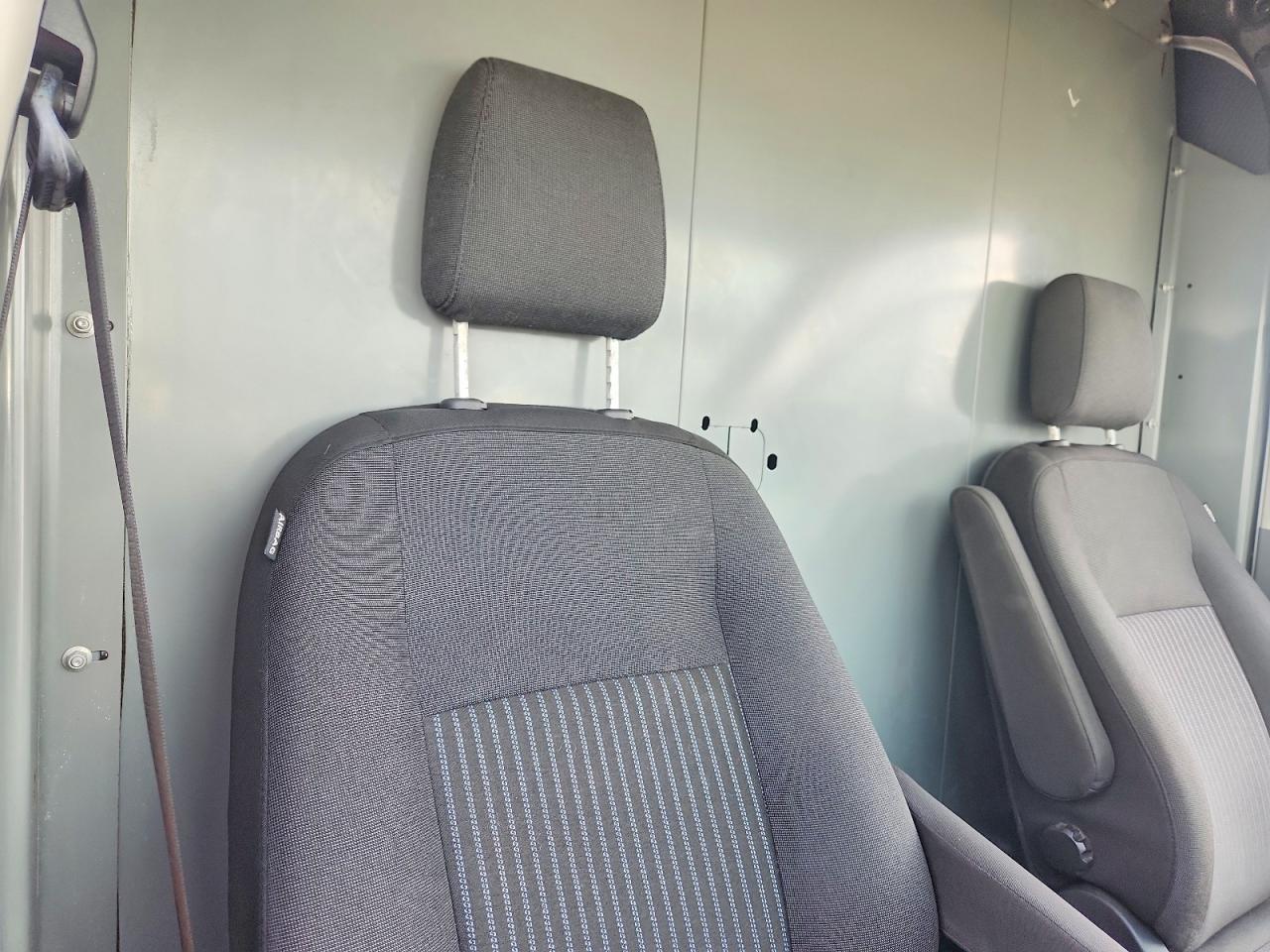 2018 FORD TRANSIT 250 DELIVERY VAN photo 19