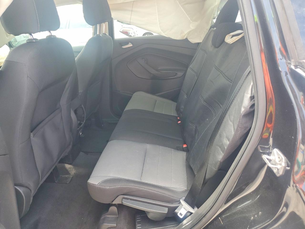 2014 FORD ESCAPE SE photo 28