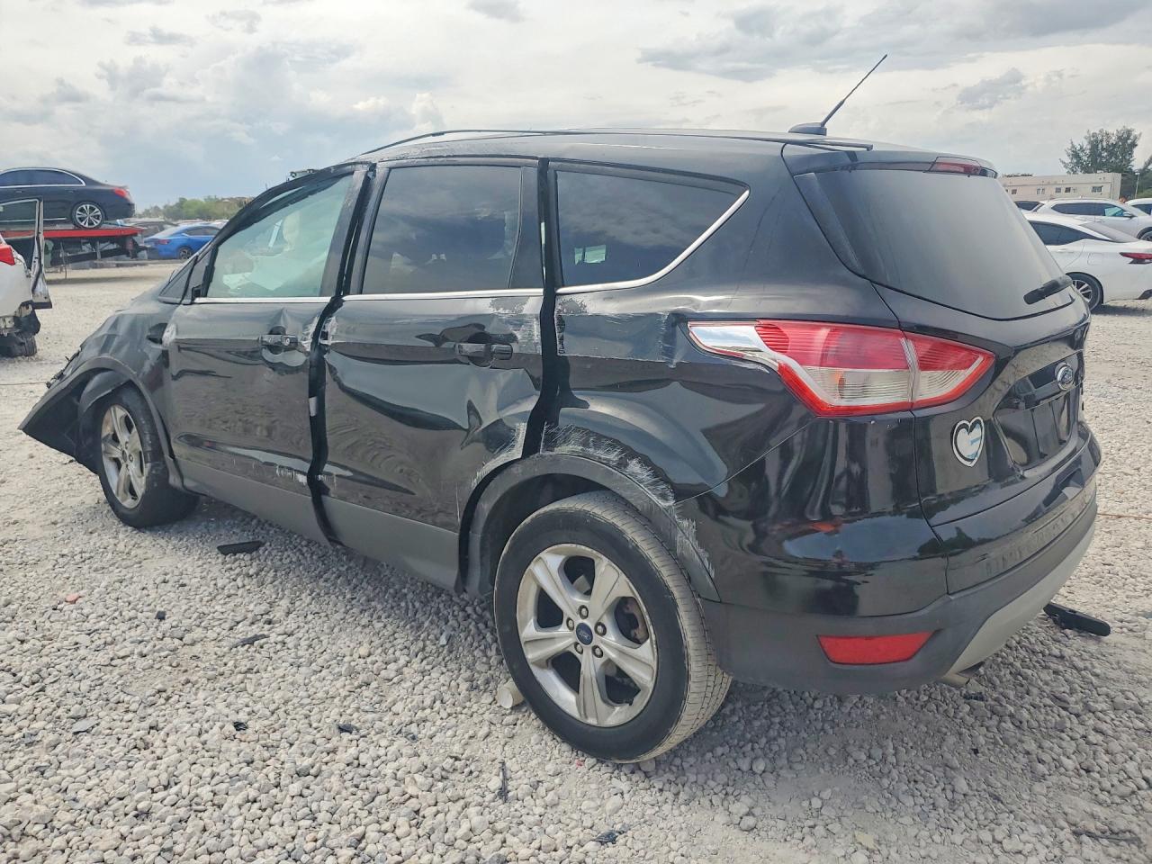2014 FORD ESCAPE SE photo 4